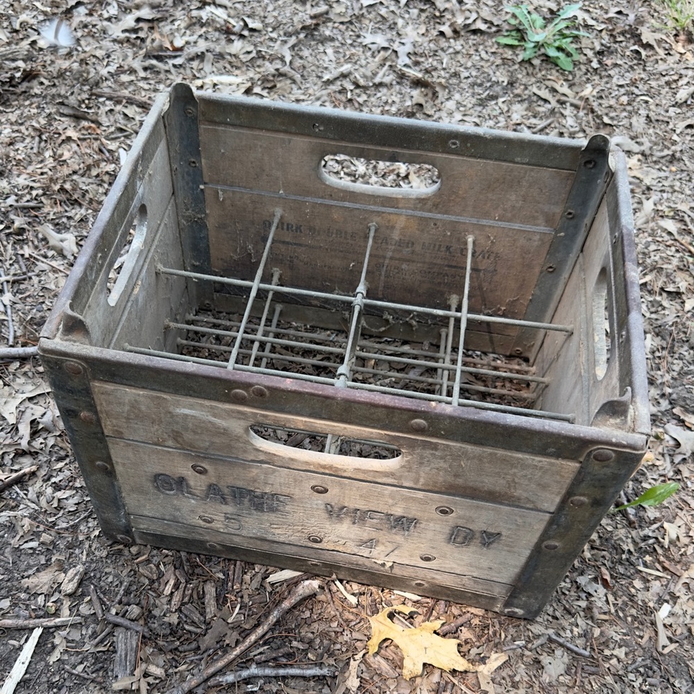 Vintage,1947 Milk Crate, Quirk Dairy, Olathe View Dairy,